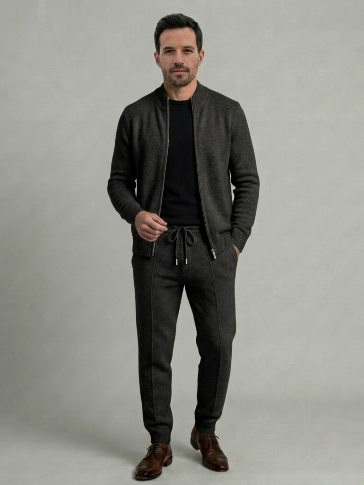 VELMAR | Herren Lounge Set – Zweiteilig aus  Merinowolle für Komfort und Stil