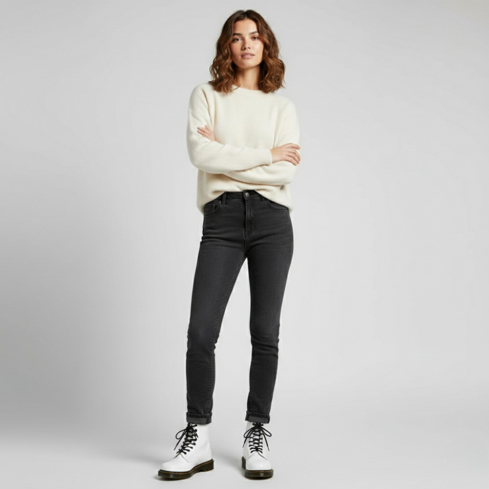 VELMAR | Damen Leder Combat Boots – Zeitlose Stärke mit moderner Eleganz