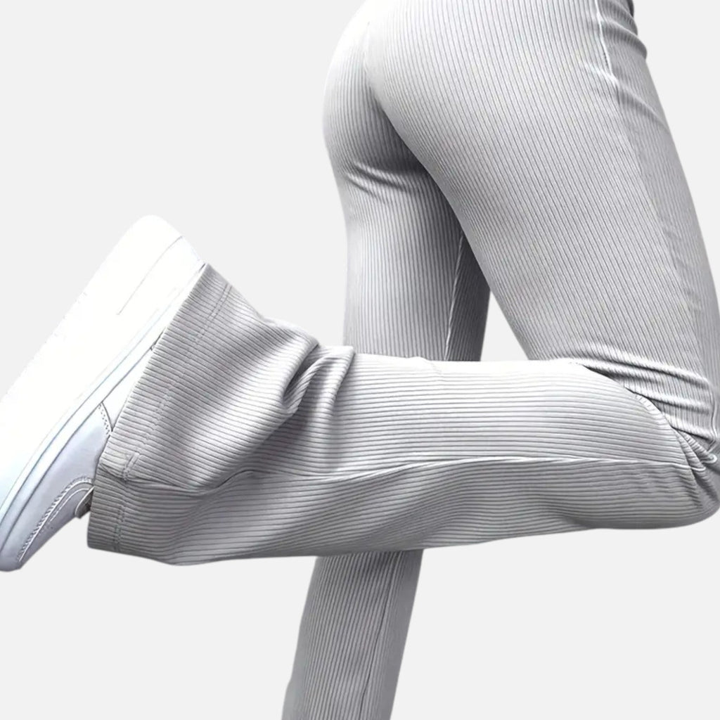 VELMAR | Damen Casual Schlaghose – Die Kunst der stillen Eleganz