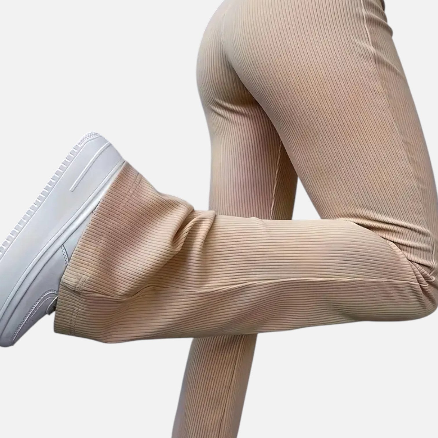 VELMAR | Damen Casual Schlaghose – Die Kunst der stillen Eleganz