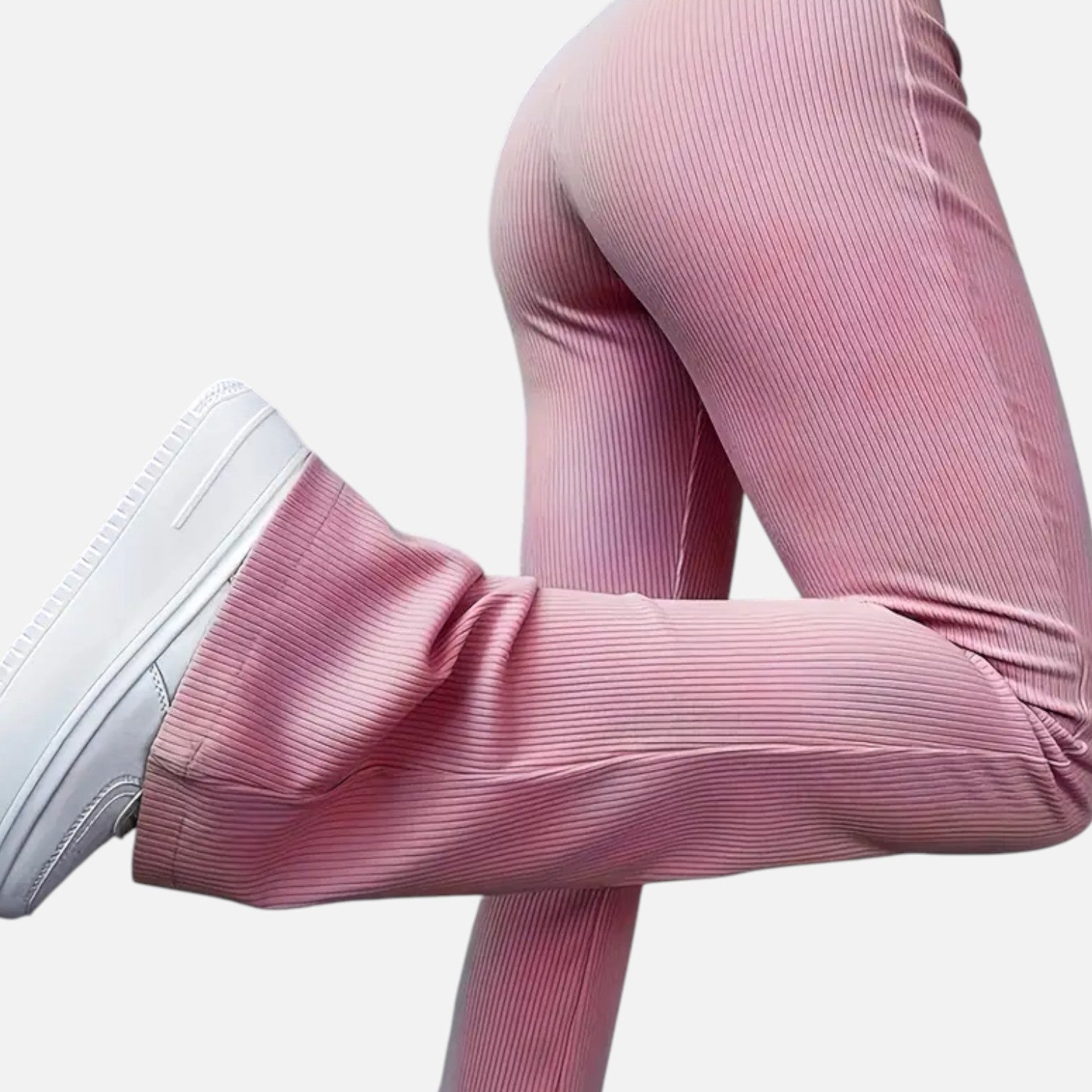 VELMAR | Damen Casual Schlaghose – Die Kunst der stillen Eleganz